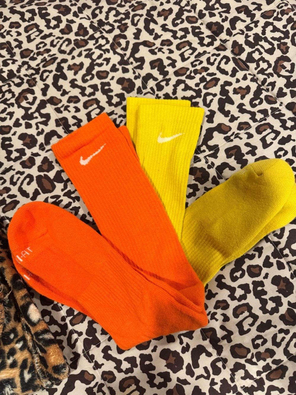 Nike Dri Fit Crew Socks - Bright Orange & Yellow (2 Pack)